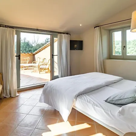 Masia Exclusiva En El Baix Emporda *